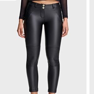 Freddy Jeans WR.UP® Biker Faux Leather jeans - Mid Rise - 7/8 Length - Black XL